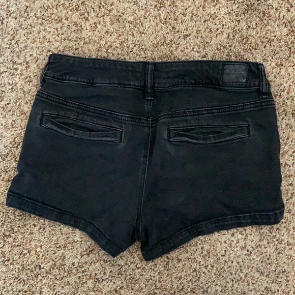 American Eagle Jean Shorts - Picture 2 of 4